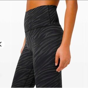 Lululemon Align Pant Le Tigre Camo Deep Coal Multi